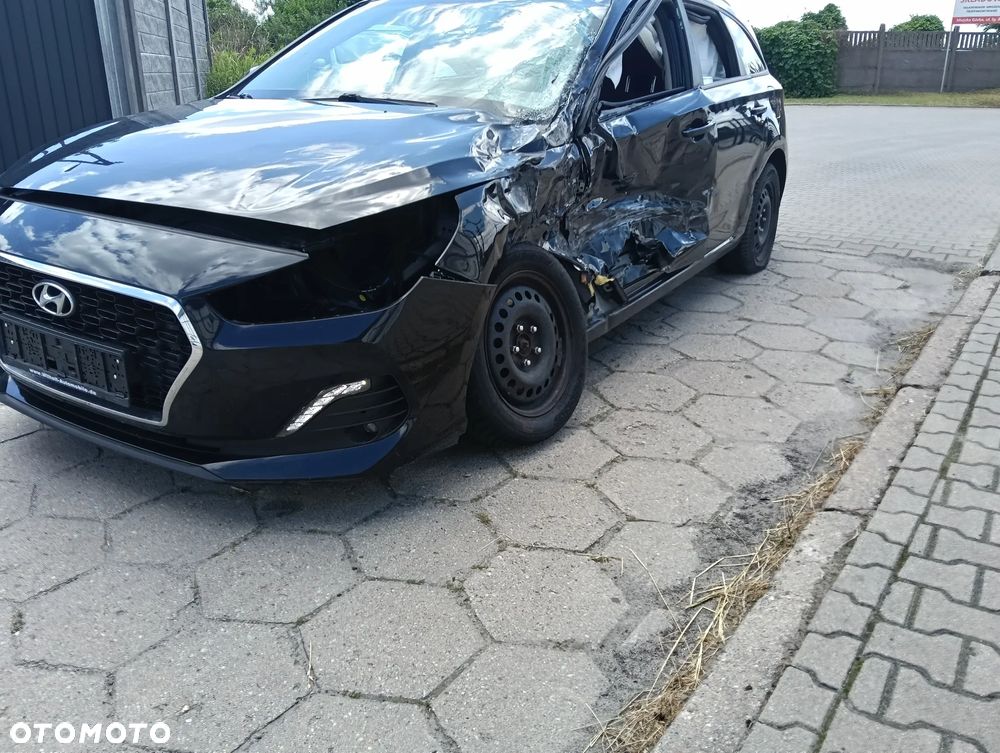 Hyundai i30 1.4 T-GDI YES - 5