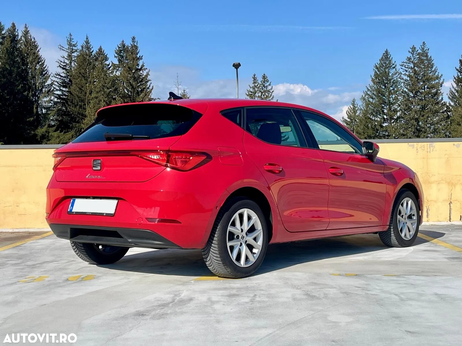 Seat Leon Sportstourer 2.0 TDI Style Edition - 3