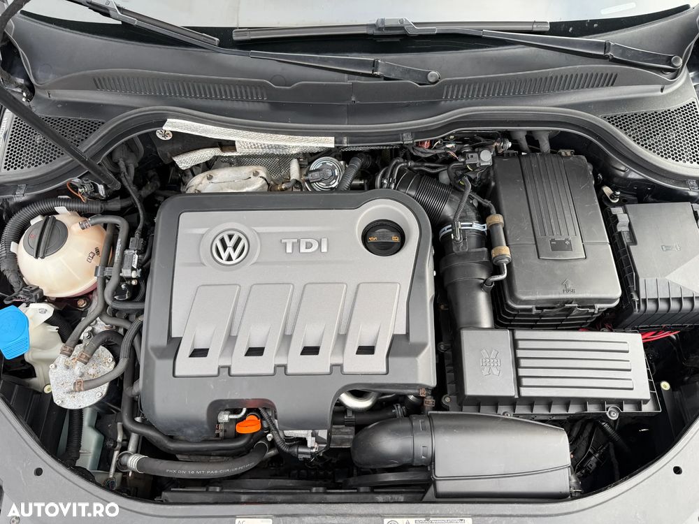 Volkswagen Passat CC 2.0 TDI BlueMotion Technology DSG Exclusive - 13