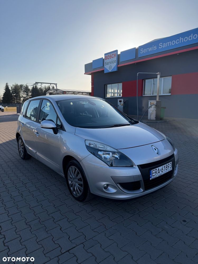 Renault Scenic 2.0 16V 140 CVT Dynamique - 3
