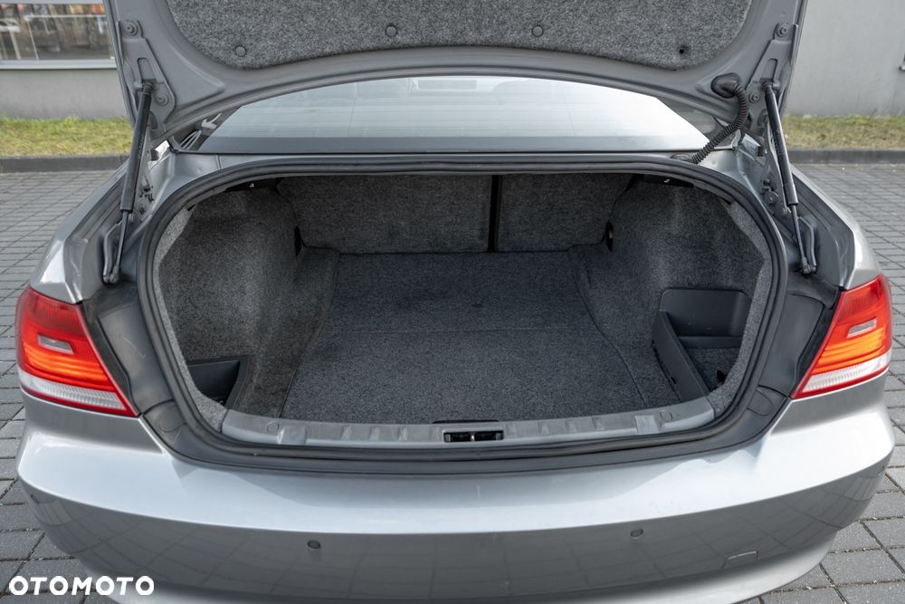 BMW Seria 3 320d DPF - 26