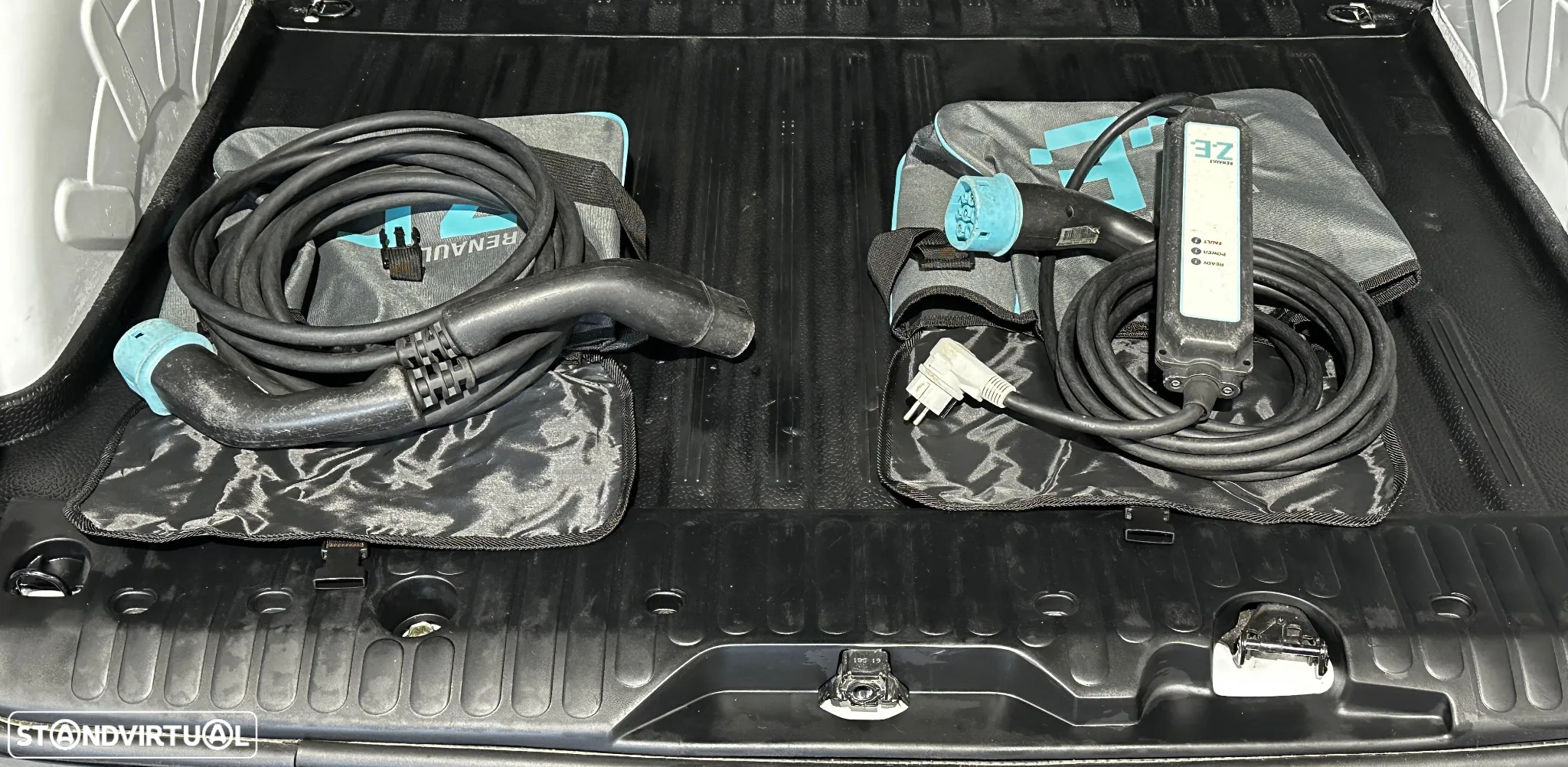 Renault KANGOO EXPRESS Z.E. 33 KW - IVA DEDUTIVÉL - BATERIAS PRÓPRIAS - 44