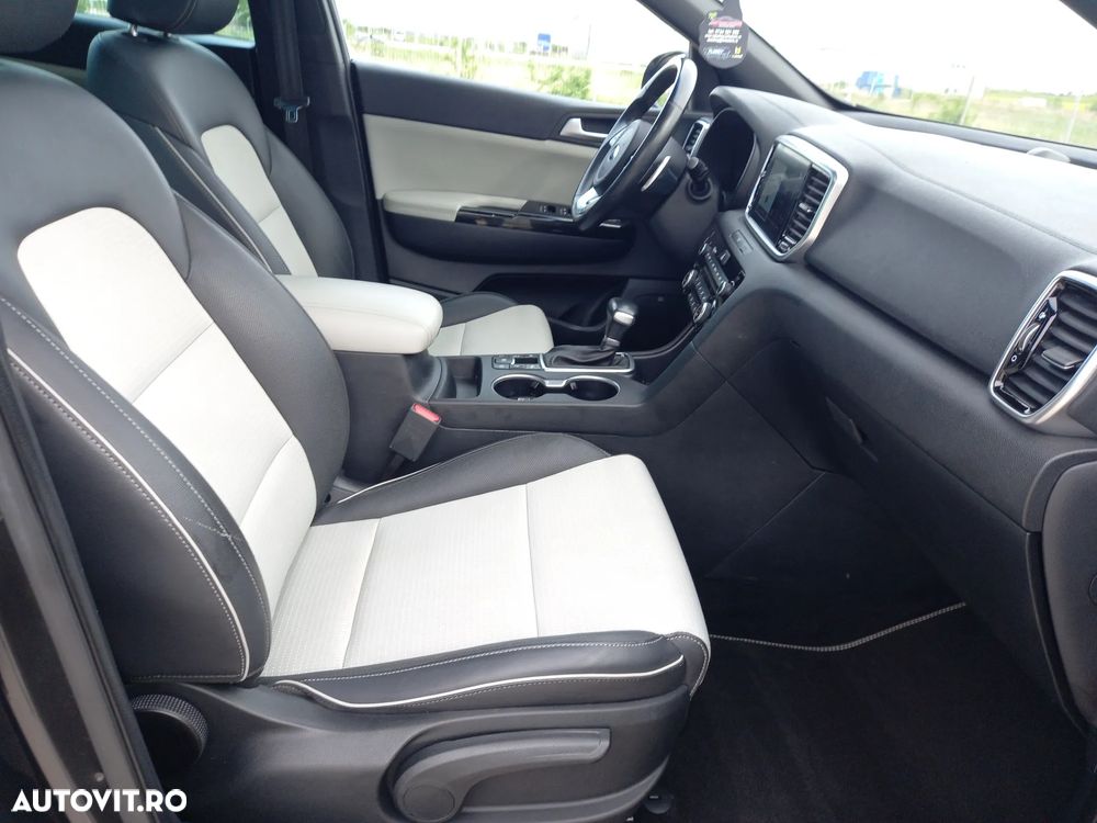 Kia Sportage 1.6 T-GDI 7DCT 4x4 GT Line - 17