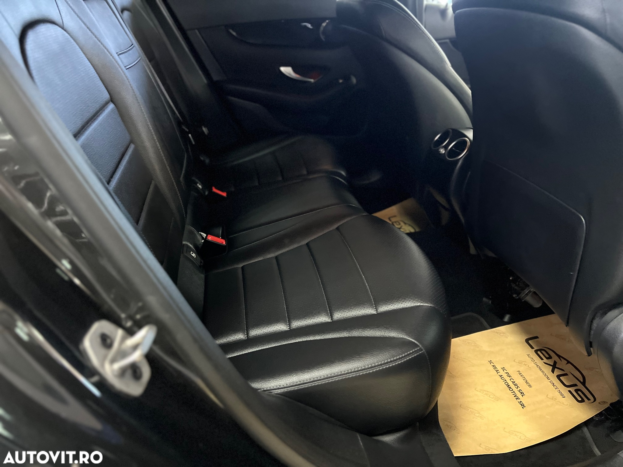 Mercedes-Benz GLC Coupe 200 d 4Matic 9G-TRONIC Exclusive - 23
