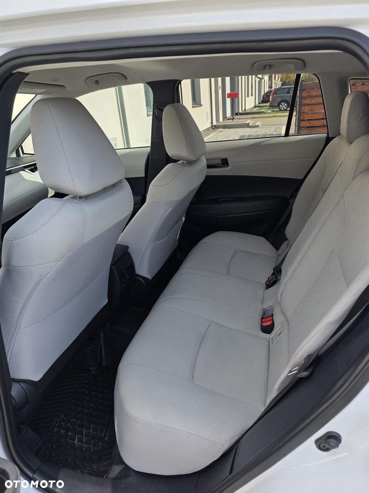 Toyota Corolla Cross - 17