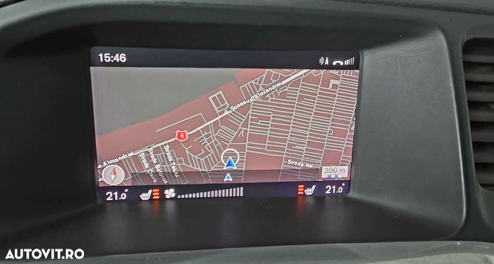 Volvo S60 D3 Geartronic Momentum - 28