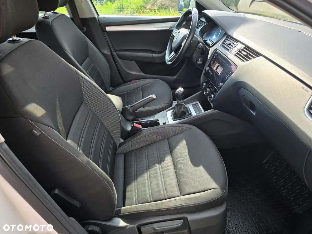 Skoda Octavia 1.6 TDI Ambition - 16