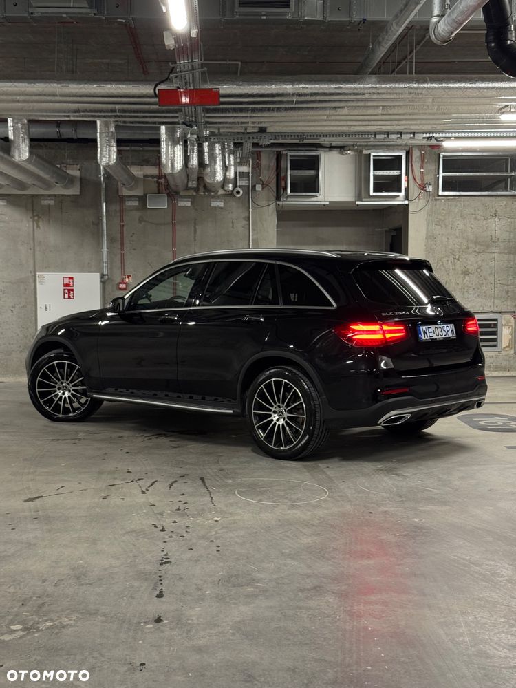 Mercedes-Benz GLC - 3