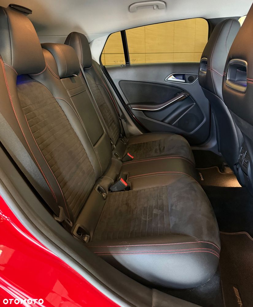 Mercedes-Benz CLA 200 7G-DCT AMG Line - 9