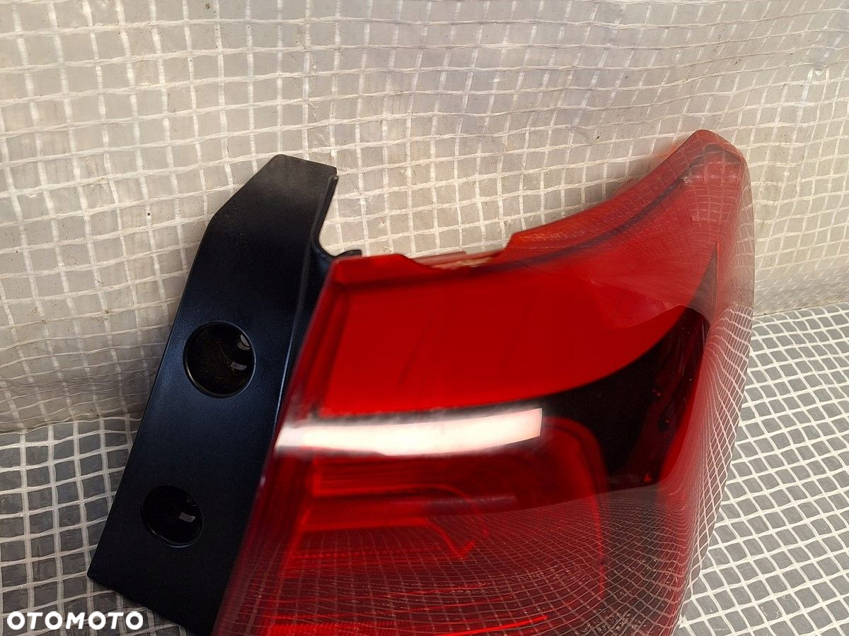 kia rio IV 2016- lampa tyl tylna prawa 92402-h8 europa orginal demontaz - 4