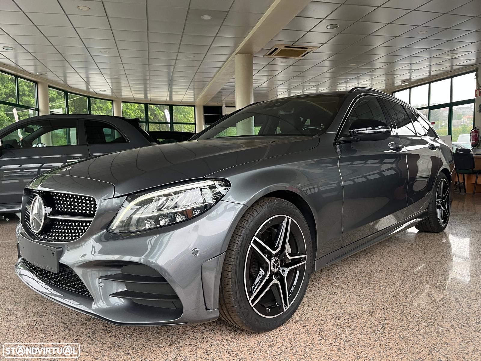Mercedes-Benz C 220 d AMG Line - 1