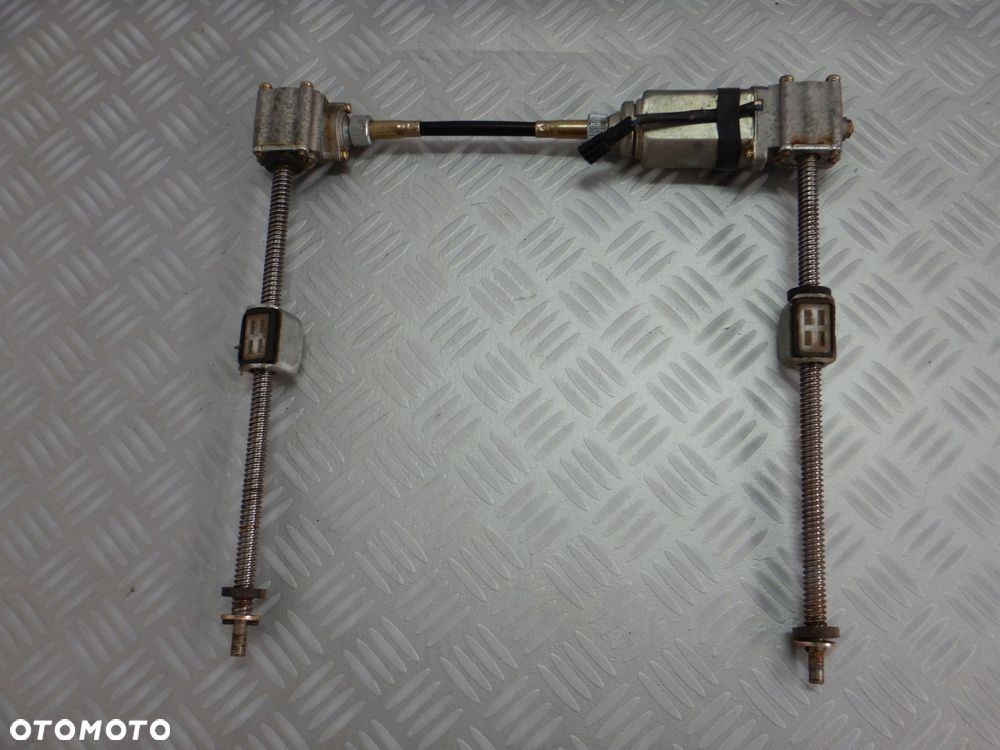 Silniczek regulacji PRZEDNI LEWY fotela Ssang Yong Rodius - 3