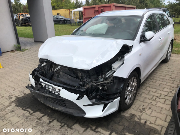Kia Ceed 1.5 T-GDI M