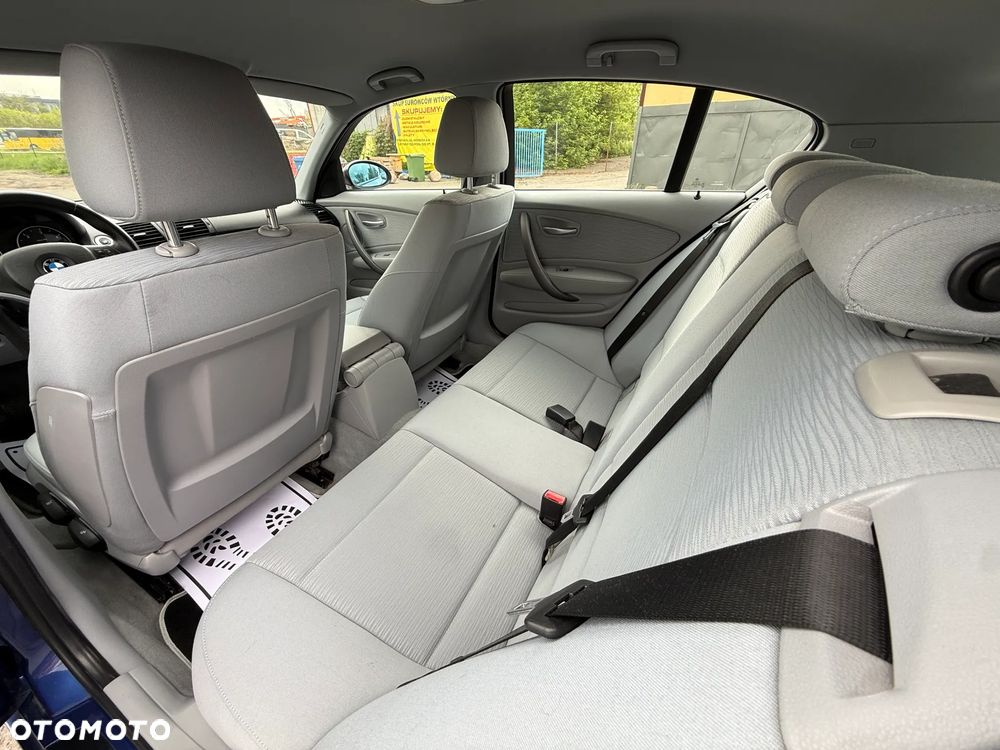 BMW Seria 1 - 18