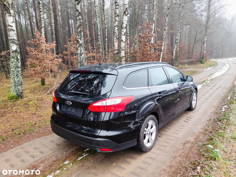 Ford Focus 1.0 EcoBoost Trend - 4