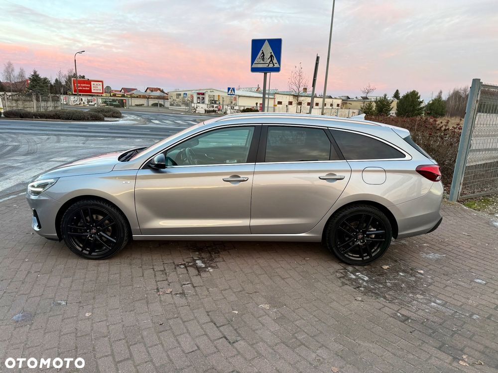 Hyundai i30 1.5 T-GDI 48V-Hybrid Advantage - 26