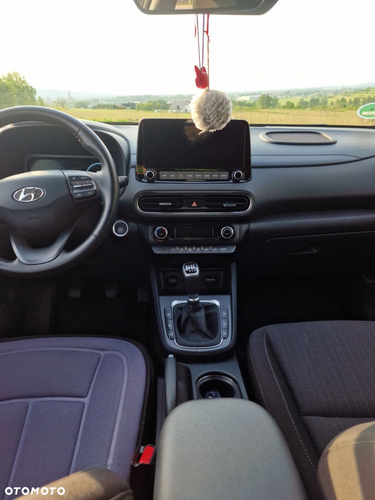 Hyundai Kona - 9