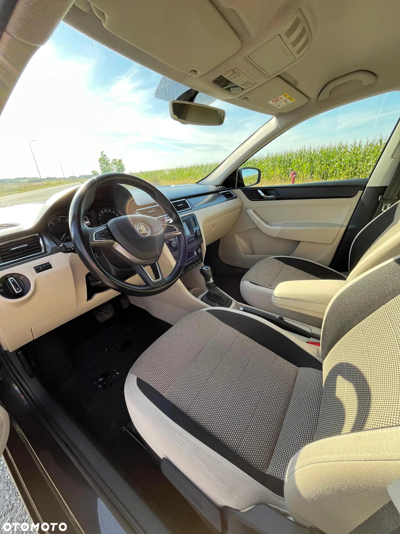 Skoda RAPID 1.4 TSI Style DSG - 6
