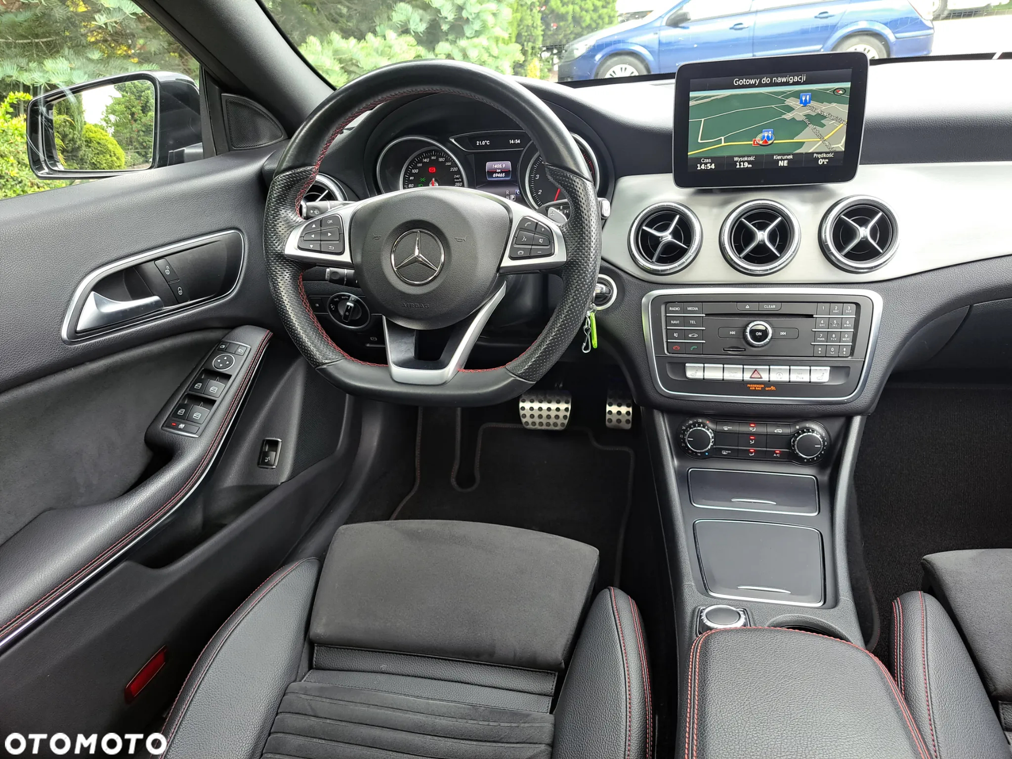 Mercedes-Benz CLA Shooting Brake 200 7G-DCT AMG Line - 29