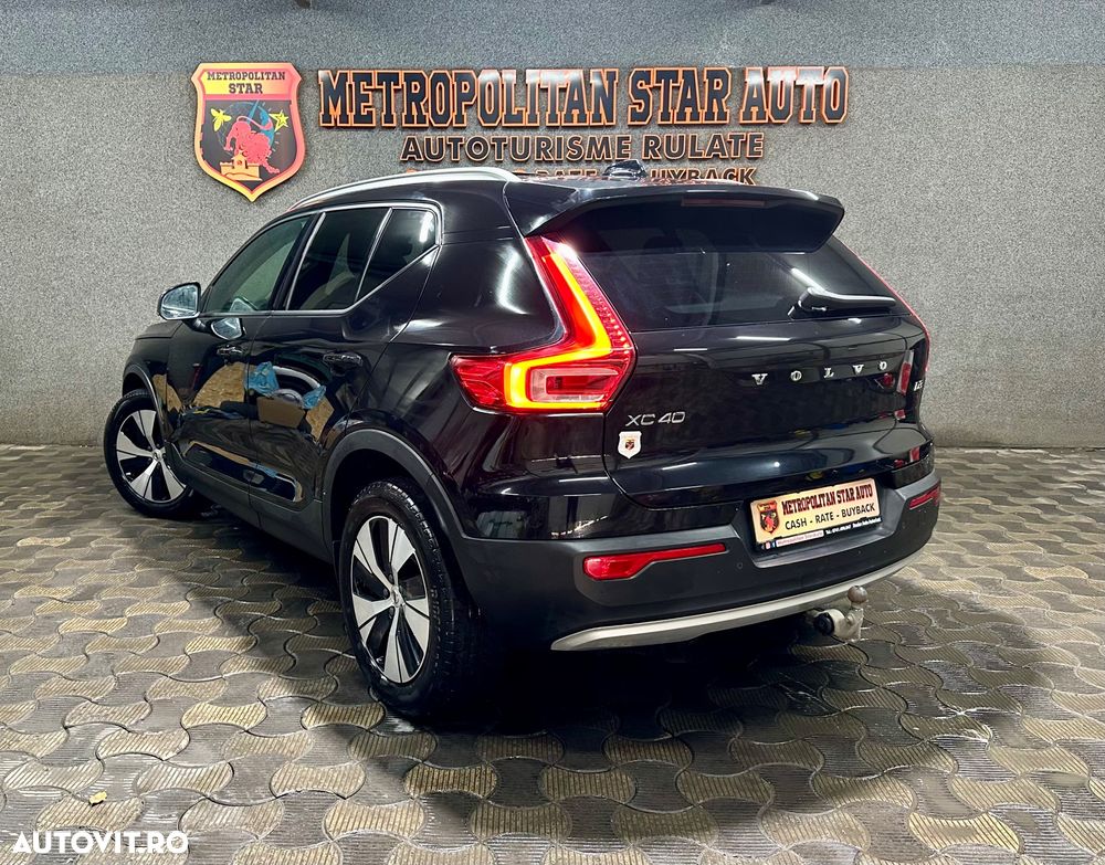 Volvo XC 40 D3 AWD Momentum - 4