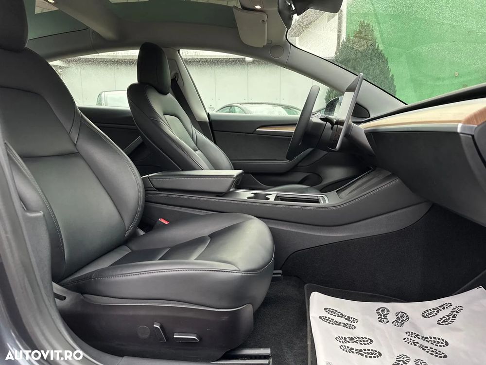 Tesla Model 3 Langstreckenbatterie Allradantrieb Dual Motor - 15