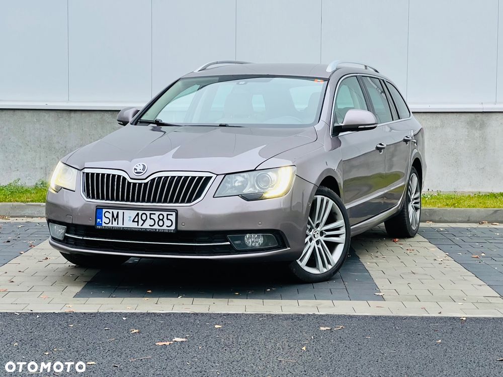 Skoda Superb 2.0 TDI 4x4 Elegance DSG - 1