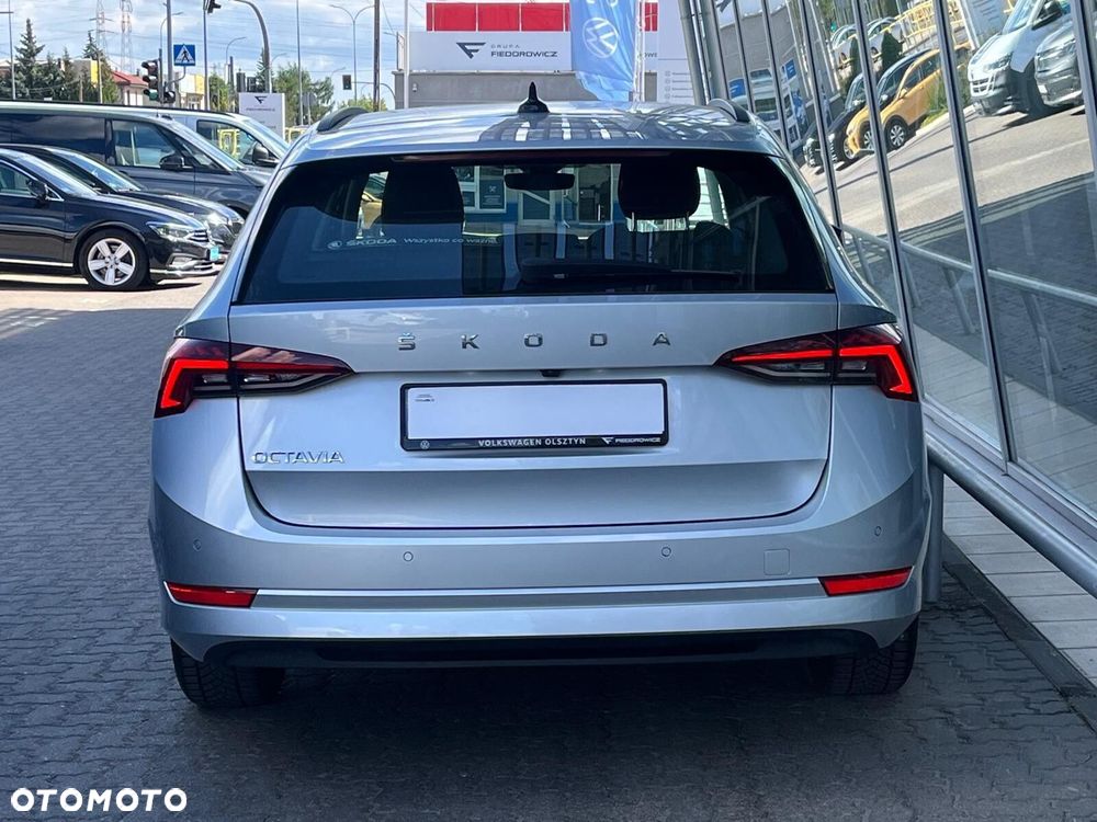 Skoda Octavia 2.0 TDI Ambition - 13