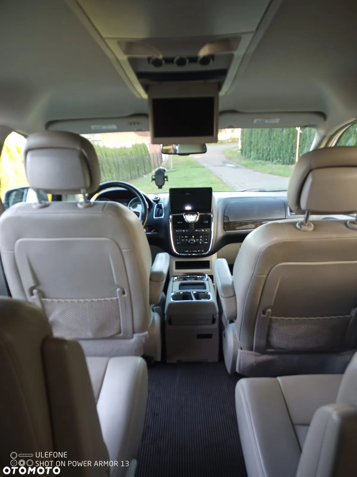 Chrysler Town & Country 3.6 Touring - 11