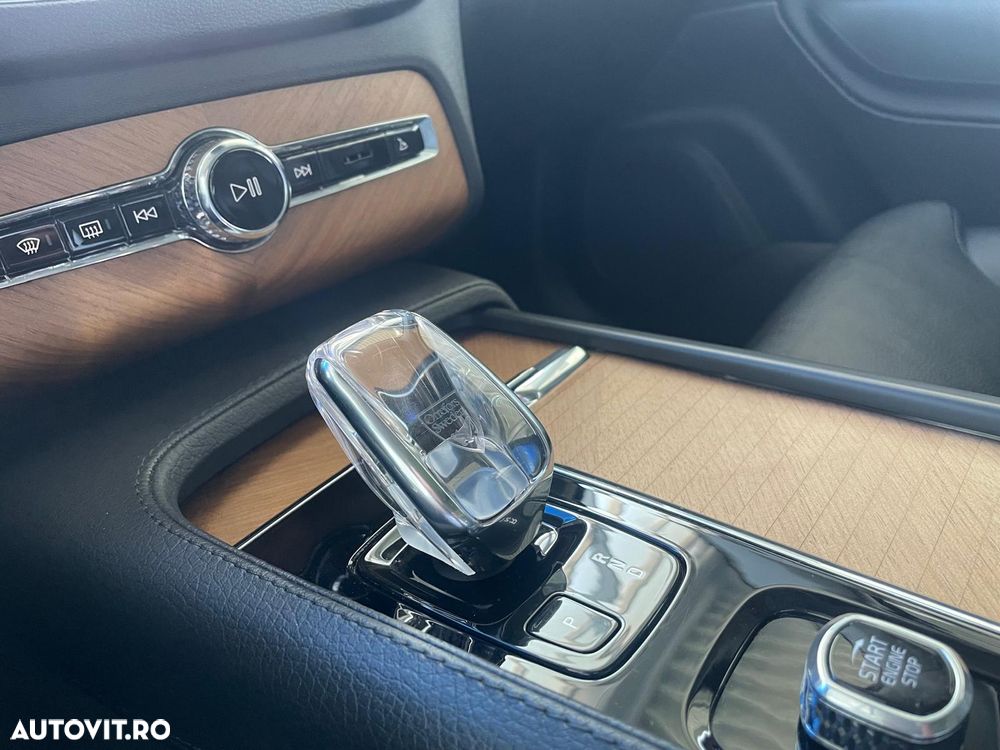 Volvo XC 90 B5 MHEV AWD 7 locuri Inscription - 16