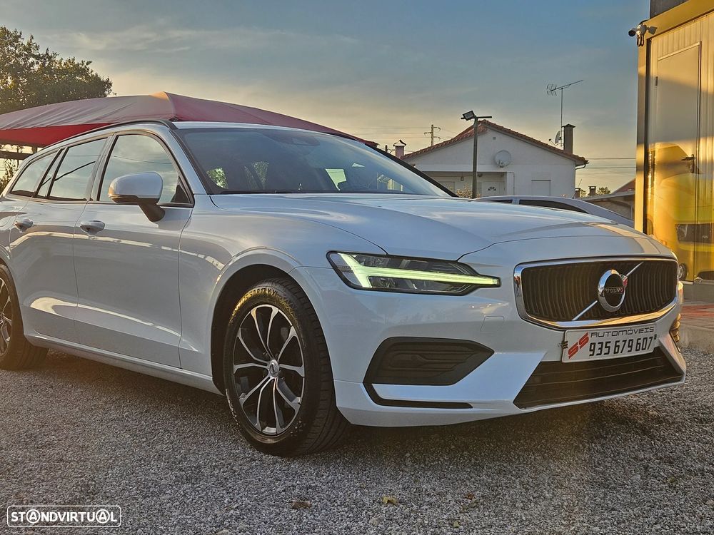 Volvo V60 2.0 D3 Momentum - 9