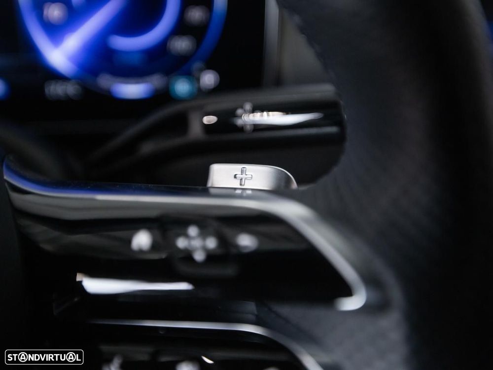 Mercedes-Benz EQE 500 4Matic - 28