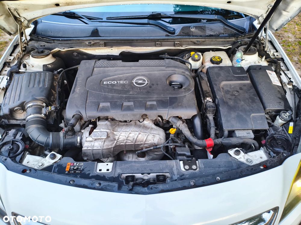 Opel Insignia 2.0 CDTI - 24