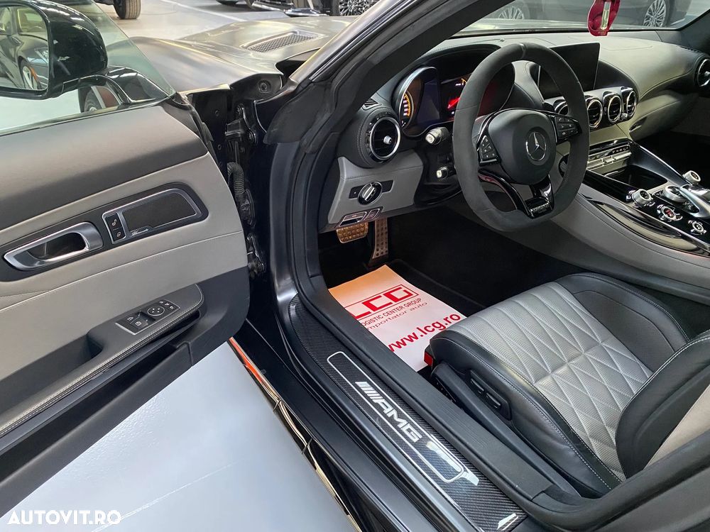 Mercedes-Benz AMG GT - 9