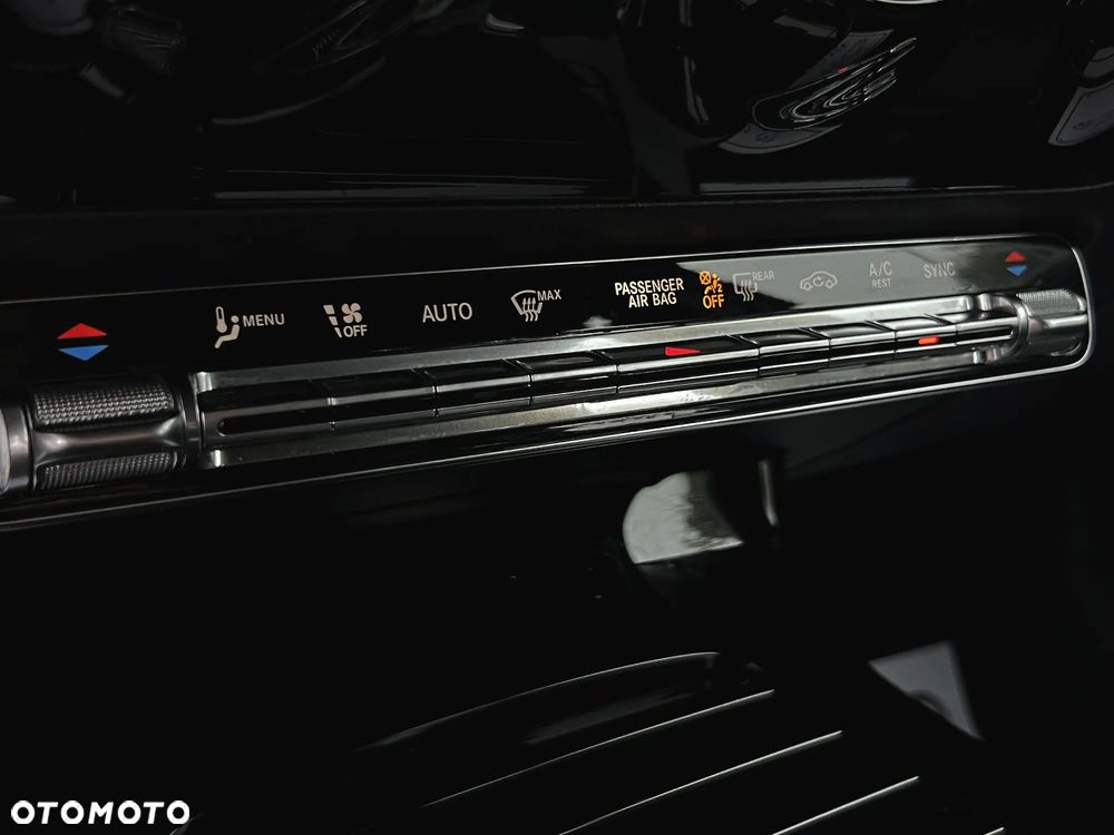 Mercedes-Benz Klasa A 200 d 8G-DCT AMG Line Advanced Plus - 33