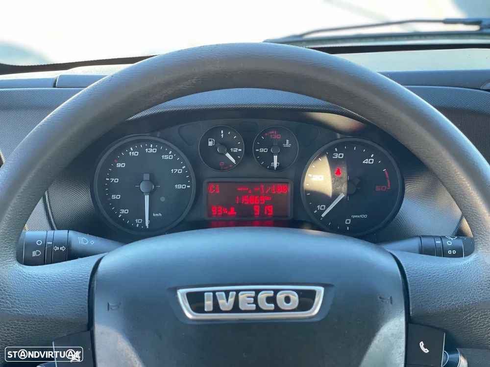 Iveco Daily 35C15 Cabine Dupla 7L - 11
