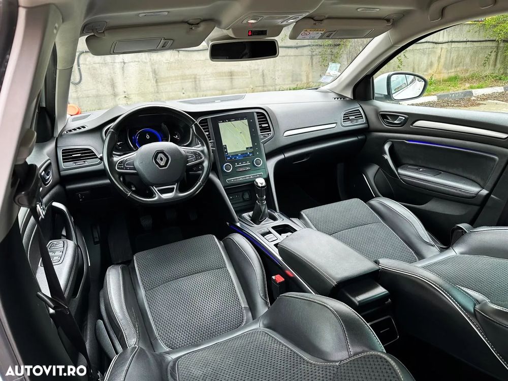 Renault Megane ENERGY dCi 130 BOSE EDITION - 6
