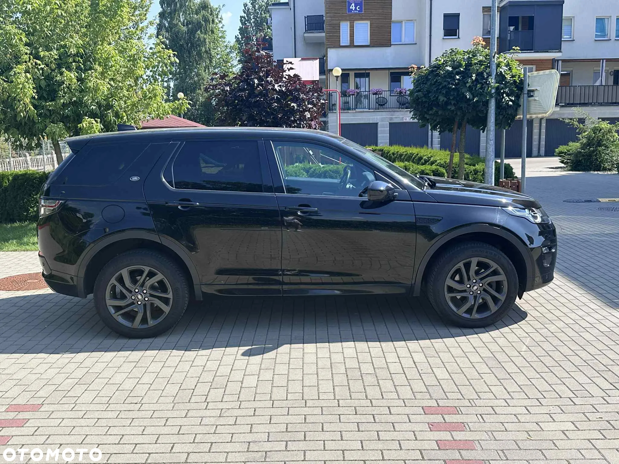 Land Rover Discovery Sport 2.0 D150 R-Dynamic HSE - 4