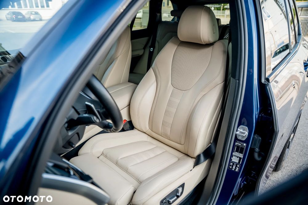 BMW X5 - 25