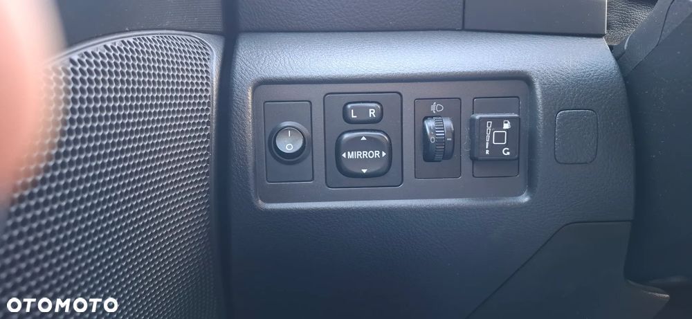 Toyota Corolla Verso 1.8 Sol 7os - 13