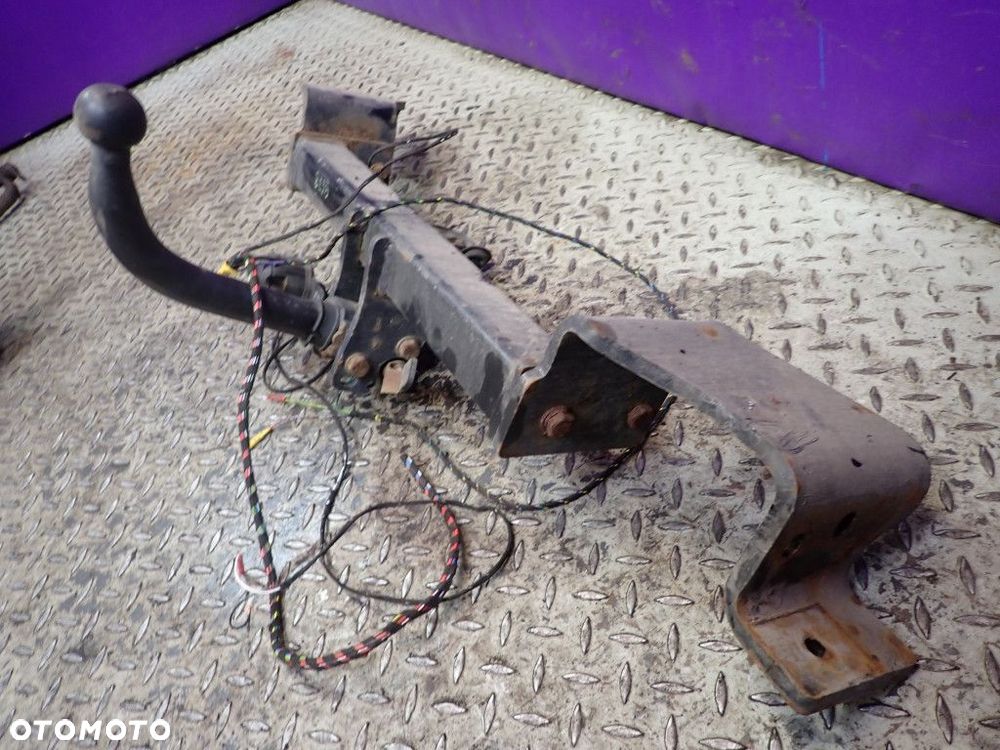 HYUNDAI TRAJET 00-04 HAK HOLOWNICZY DO PRZYCZEP - 2