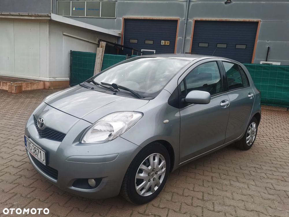 Toyota Yaris 1.4 D-4D Terra A/C - 24