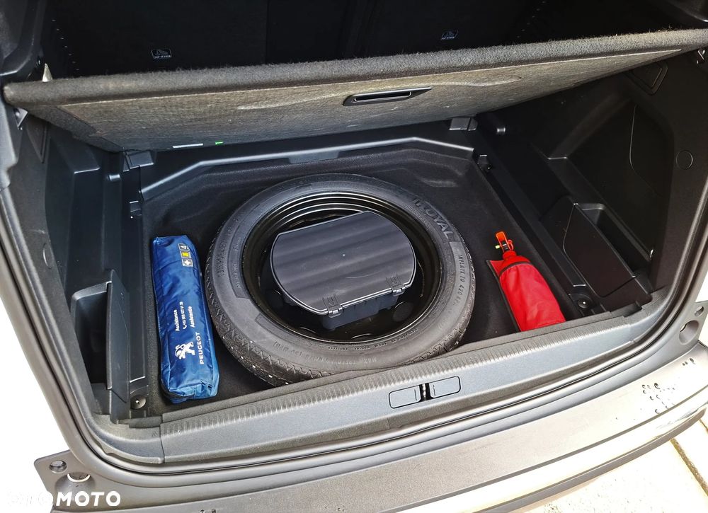Peugeot 3008 BlueHDi 130 Stop & Start Allure - 29