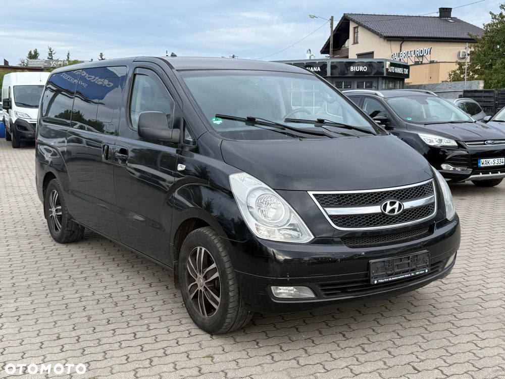 Hyundai H-1 2.5 CRDi Travel Premium - 3