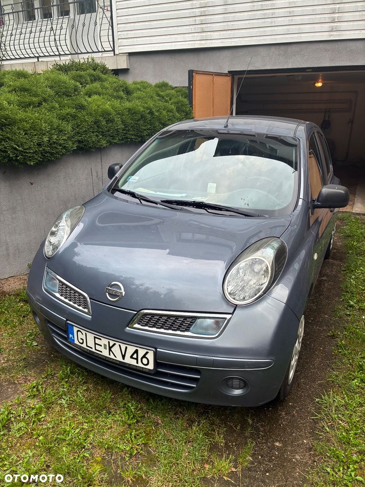 Nissan Micra - 1
