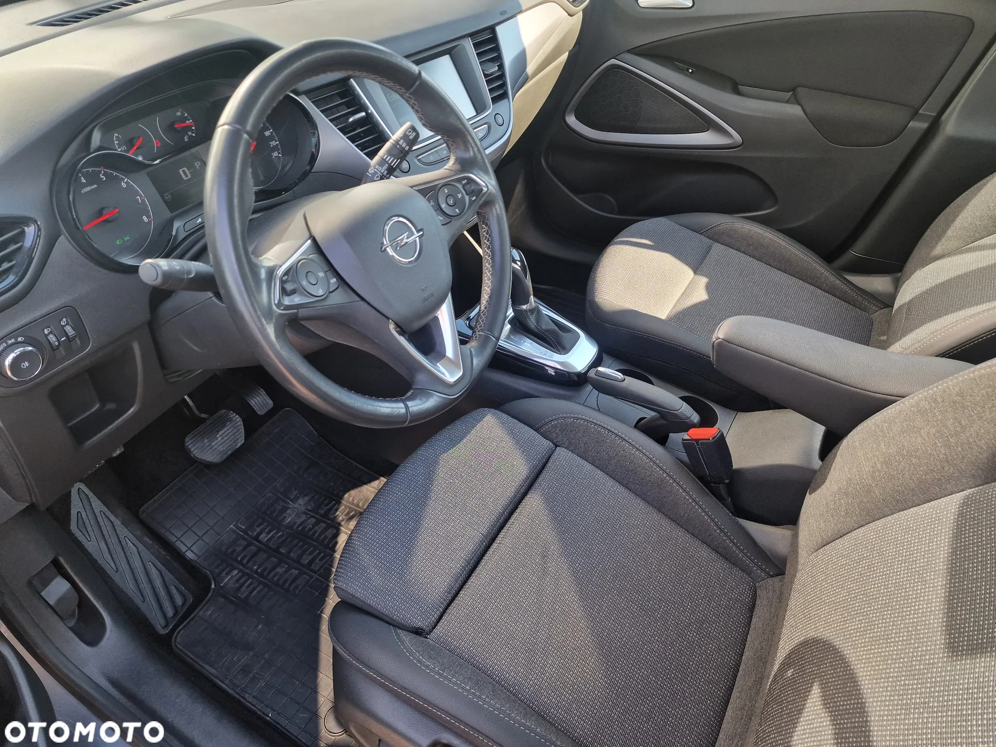 Opel Crossland - 6