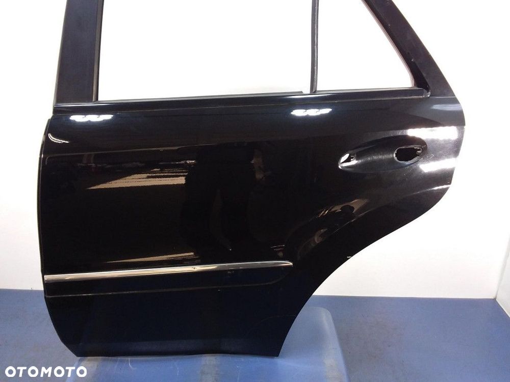 MERCEDES ML W164 DRZWI TYŁ LEWE TYLNE 197 - 2