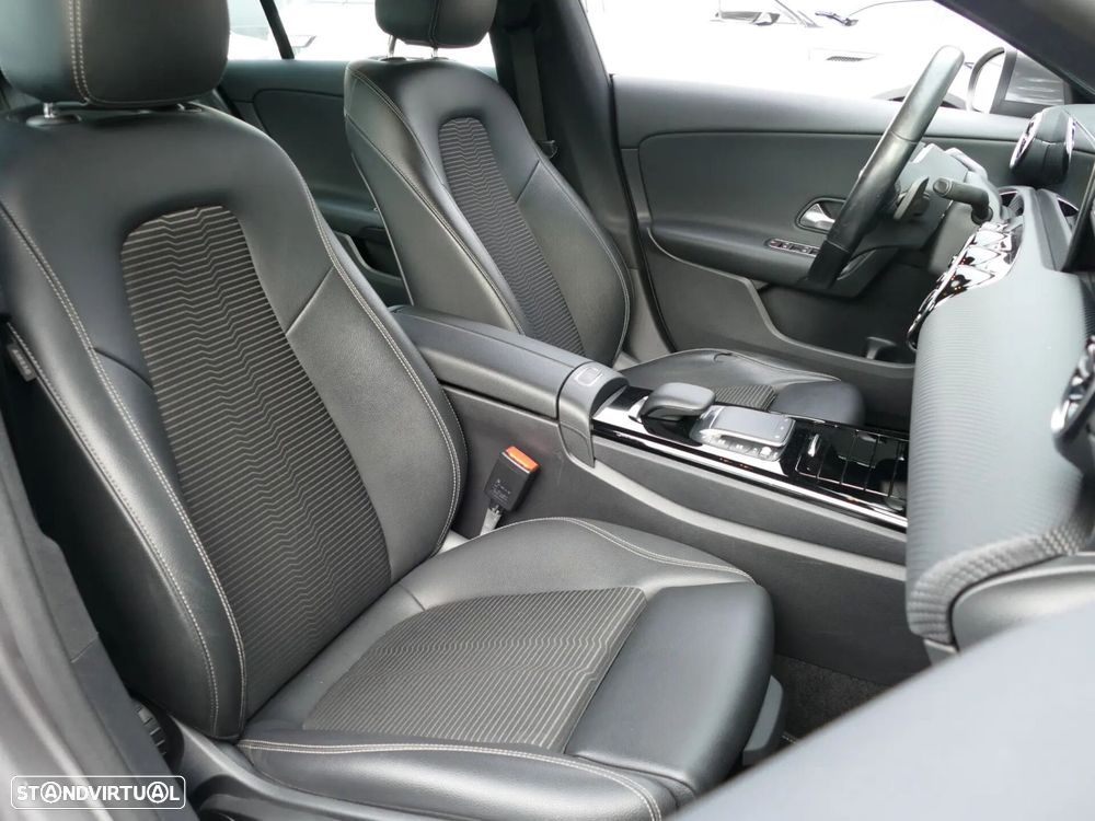 Mercedes-Benz CLA 250 e Shooting Brake Style Plus - 27