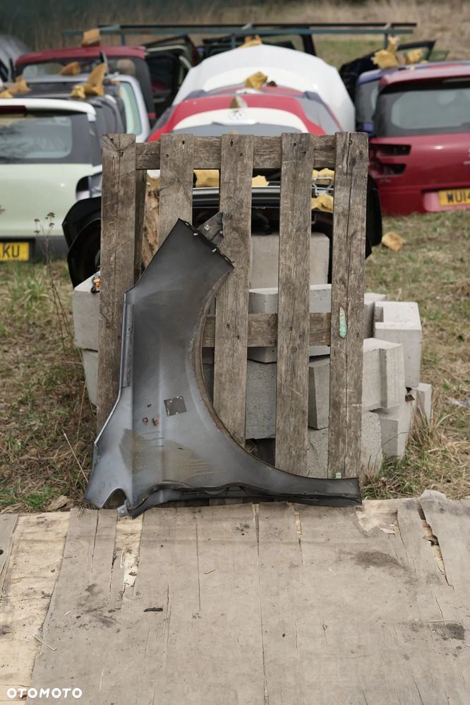 Błotnik przód przedni lewy Citroen C4 II KTH - 7