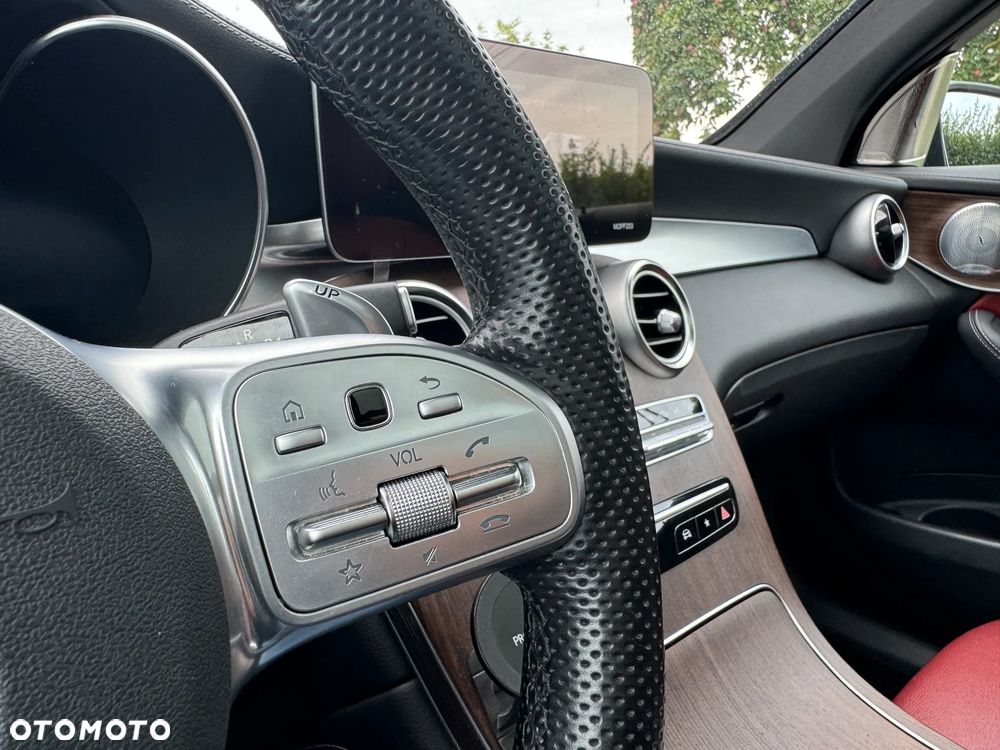 Mercedes-Benz GLC AMG 43 4Matic 9G-TRONIC - 19