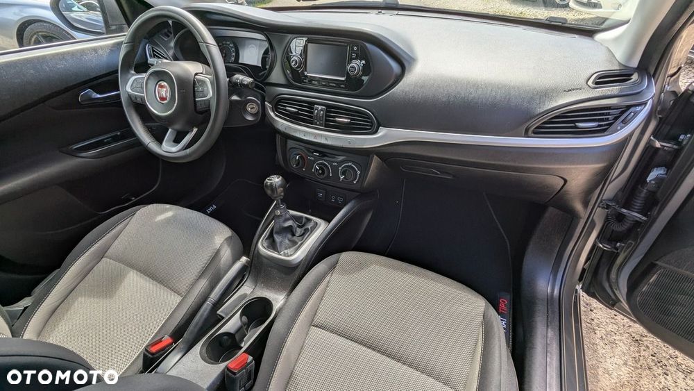 Fiat Tipo 1.4 16V Easy - 20